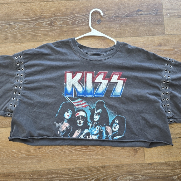 Kiss Tops - Kiss Cropped Graphic Tee in Charcoal with Red & Blue Logo